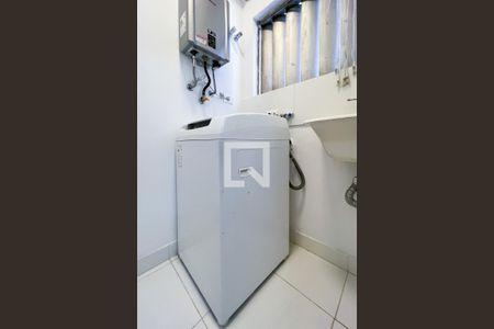 Apartamento à venda com 70m², 2 quartos e 1 vagaÁrea de Serviço