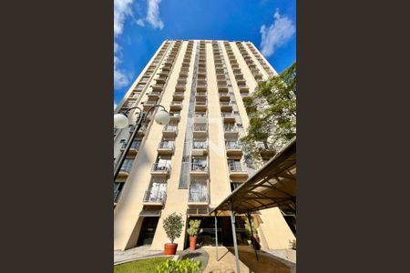 Apartamento à venda com 70m², 2 quartos e 1 vagaFachada