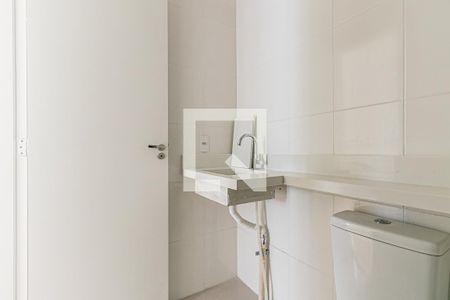 Banheiro de apartamento para alugar com 2 quartos, 41m² em Cidade Líder, São Paulo