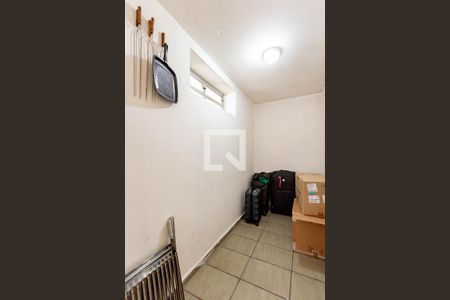 Casa à venda com 400m², 3 quartos e 4 vagasDeposito salão