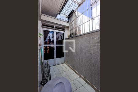 Casa à venda com 400m², 3 quartos e 4 vagasCorredor Lateral