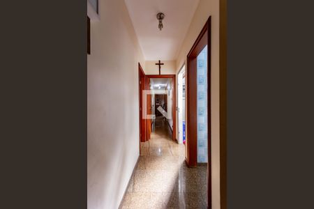 Casa à venda com 400m², 3 quartos e 4 vagasCorredor