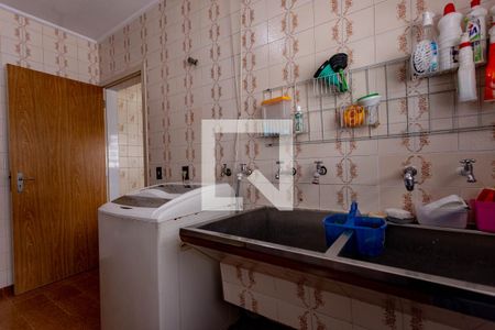 Casa à venda com 400m², 3 quartos e 4 vagasÁrea de Serviço