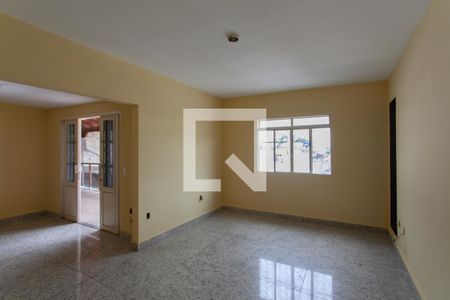 Casa para alugar com 400m², 3 quartos e 4 vagasSuíte