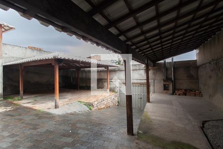 Casa para alugar com 400m², 3 quartos e 4 vagasEntrada