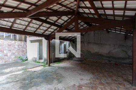 Casa para alugar com 400m², 3 quartos e 4 vagasÁrea Coberta 