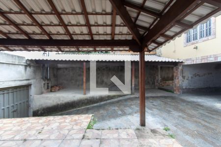 Casa para alugar com 400m², 3 quartos e 4 vagasÁrea Coberta 