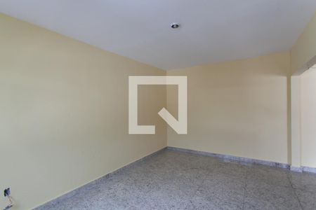 Casa para alugar com 400m², 3 quartos e 4 vagasSuíte