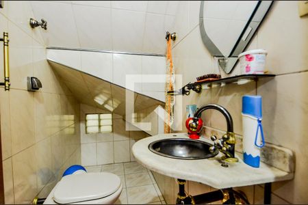 Casa para alugar com 280m², 4 quartos e 4 vagasLavabo 