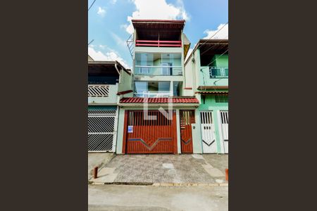 Casa para alugar com 280m², 4 quartos e 4 vagasFachada