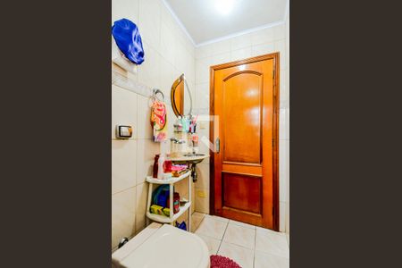 Casa para alugar com 280m², 4 quartos e 4 vagasBanheiro Social 1