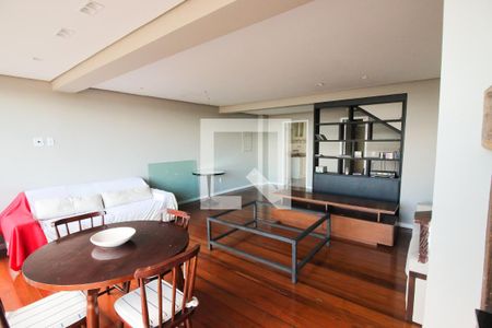 Sala de casa de condomínio à venda com 3 quartos, 220m² em Tristeza, Porto Alegre