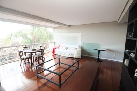 Sala de casa de condomínio à venda com 3 quartos, 220m² em Tristeza, Porto Alegre