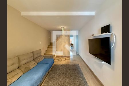 Sala de casa à venda com 2 quartos, 98m² em Vila Socorro, São Paulo