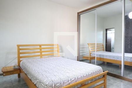 Casa à venda com 208m², 4 quartos e 7 vagasQuarto