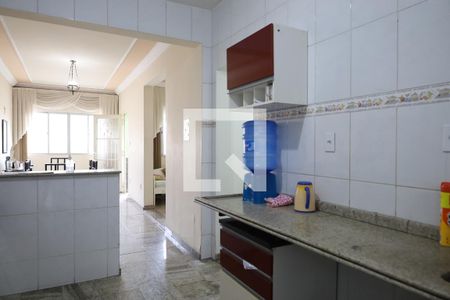 Casa à venda com 208m², 4 quartos e 7 vagasCozinha
