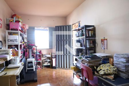 Casa à venda com 208m², 4 quartos e 7 vagasQuarto de Serviço