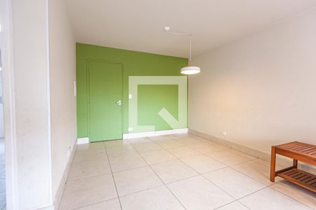 Apartamento para alugar com 79m², 2 quartos e sem vagaSala