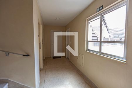 Apartamento para alugar com 79m², 2 quartos e sem vagaÁrea comum