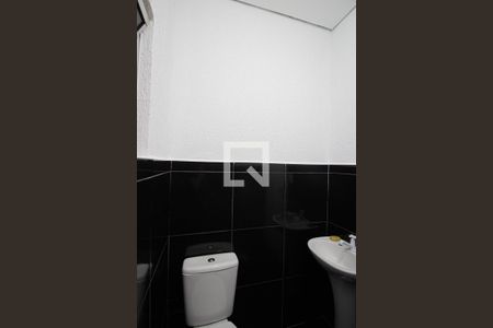 Banheiro de casa de condomínio à venda com 1 quarto, 40m² em Jardim Helena, São Paulo