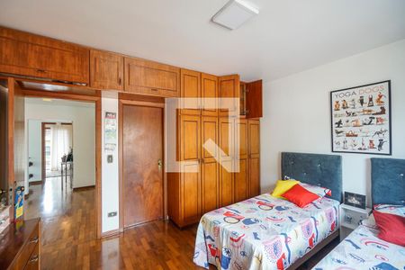 Casa à venda com 313m², 3 quartos e 4 vagasSuíte 02