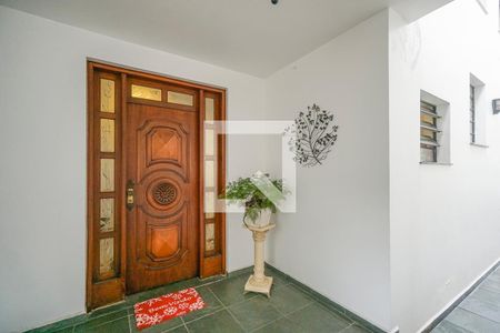 Casa à venda com 313m², 3 quartos e 4 vagasHall de entrada