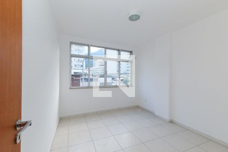 Apartamento à venda com 69m², 2 quartos e sem vagaQuarto 2