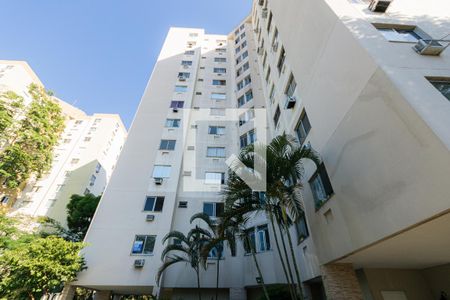 Apartamento à venda com 43m², 2 quartos e 1 vagaFachada