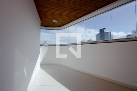 Apartamento para alugar com 94m², 3 quartos e 2 vagasSacada