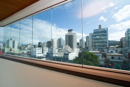 Apartamento para alugar com 94m², 3 quartos e 2 vagasSacada