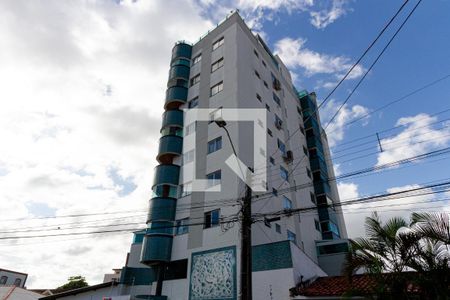 Apartamento para alugar com 94m², 3 quartos e 2 vagasFachada