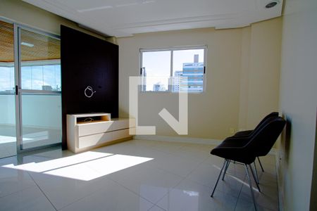 Sala de apartamento para alugar com 3 quartos, 94m² em Campinas, São José