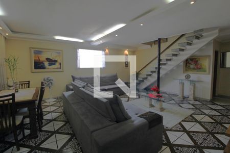 Sala de casa para alugar com 4 quartos, 270m² em Jardim Santa Cruz (campo Grande), São Paulo