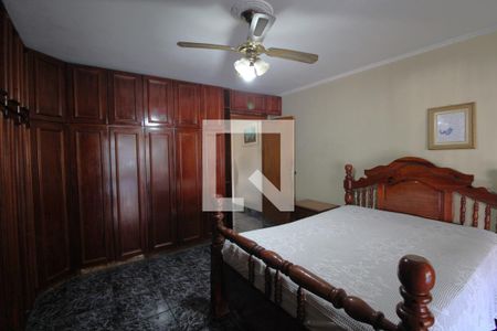 Casa à venda com 270m², 4 quartos e 2 vagasSuíte 3