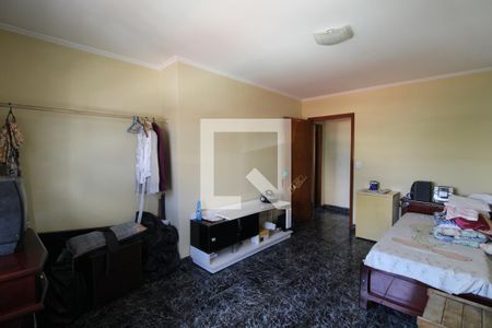 Casa à venda com 270m², 4 quartos e 2 vagasQuarto 2