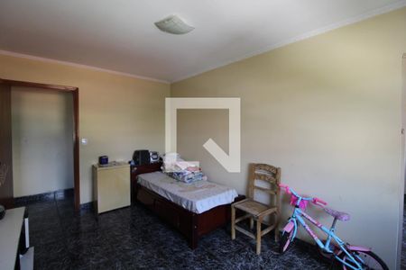 Casa à venda com 270m², 4 quartos e 2 vagasQuarto 2