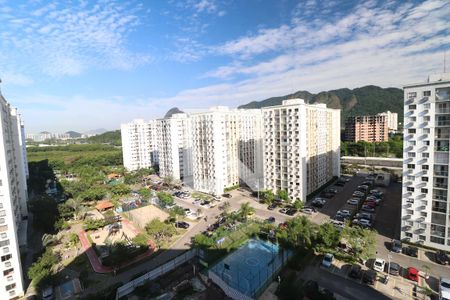 Vista de apartamento à venda com 2 quartos, 60m² em Barra da Tijuca, Rio de Janeiro