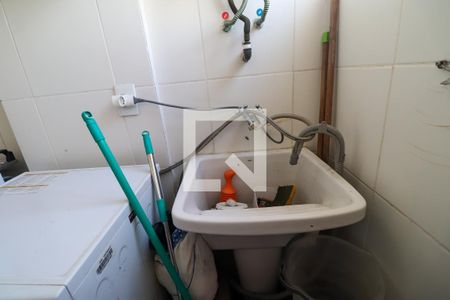 Apartamento à venda com 60m², 2 quartos e 1 vagaÁrea de Serviço