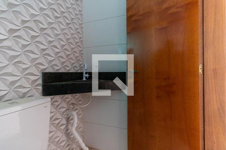 Apartamento à venda com 42m², 2 quartos e sem vagaBanheiro