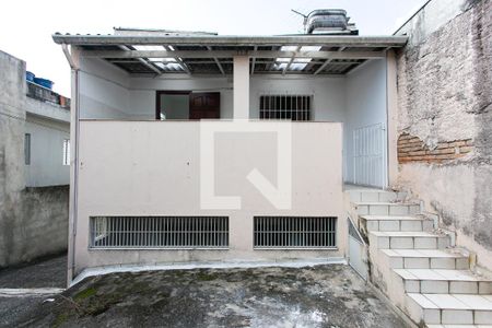 Casa para alugar com 72m², 2 quartos e 1 vaga Casa para alugar com 72m², 2 quartos e 1 vagaEntrada dos Fundos