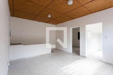 Sala de casa para alugar com 2 quartos, 72m² em Cidade Mãe do Céu, São Paulo