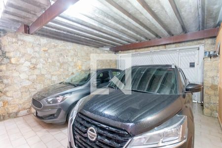 Casa à venda com 230m², 4 quartos e 2 vagasGaragem