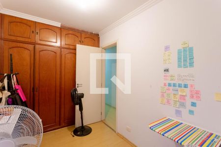 Casa à venda com 230m², 4 quartos e 2 vagasQuarto/Escritório 