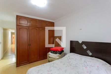 Casa à venda com 230m², 4 quartos e 2 vagasSuíte 3
