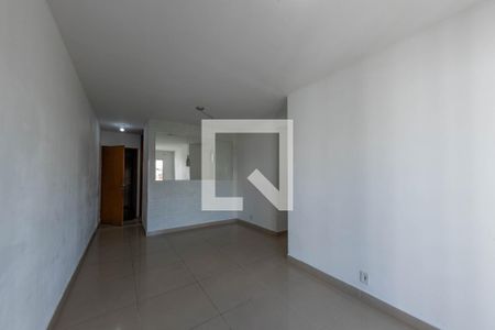 Sala de apartamento para alugar com 3 quartos, 70m² em Vila Ema, São Paulo