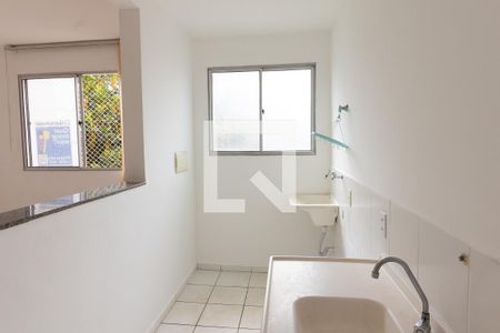 Apartamento para alugar com 46m², 2 quartos e 1 vagaCozinha e Lavanderia