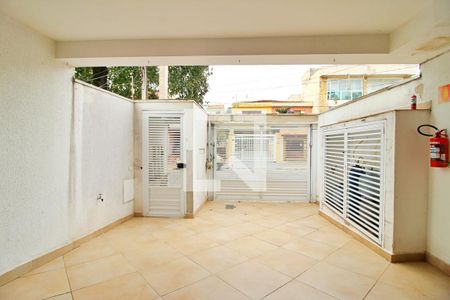 Apartamento à venda com 133m², 3 quartos e 2 vagasEntrada