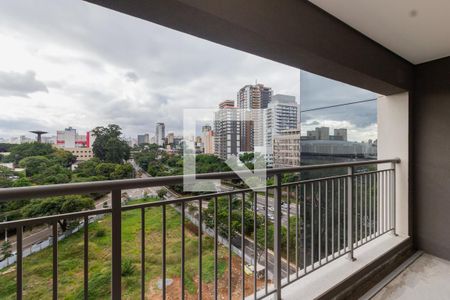 Studio à venda com 35m², 1 quarto e sem vaga Studio à venda com 35m², 1 quarto e sem vagaVaranda