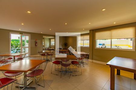 Apartamento para alugar com 68m², 2 quartos e 1 vaga Apartamento para alugar com 68m², 2 quartos e 1 vagaÁrea comum - Salão de festas