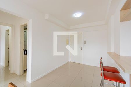 Apartamento para alugar com 68m², 2 quartos e 1 vaga Apartamento para alugar com 68m², 2 quartos e 1 vagaSala